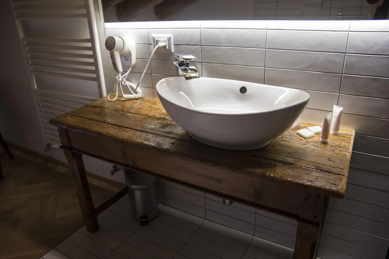 Hotel Dal Menga Torrebelvicino