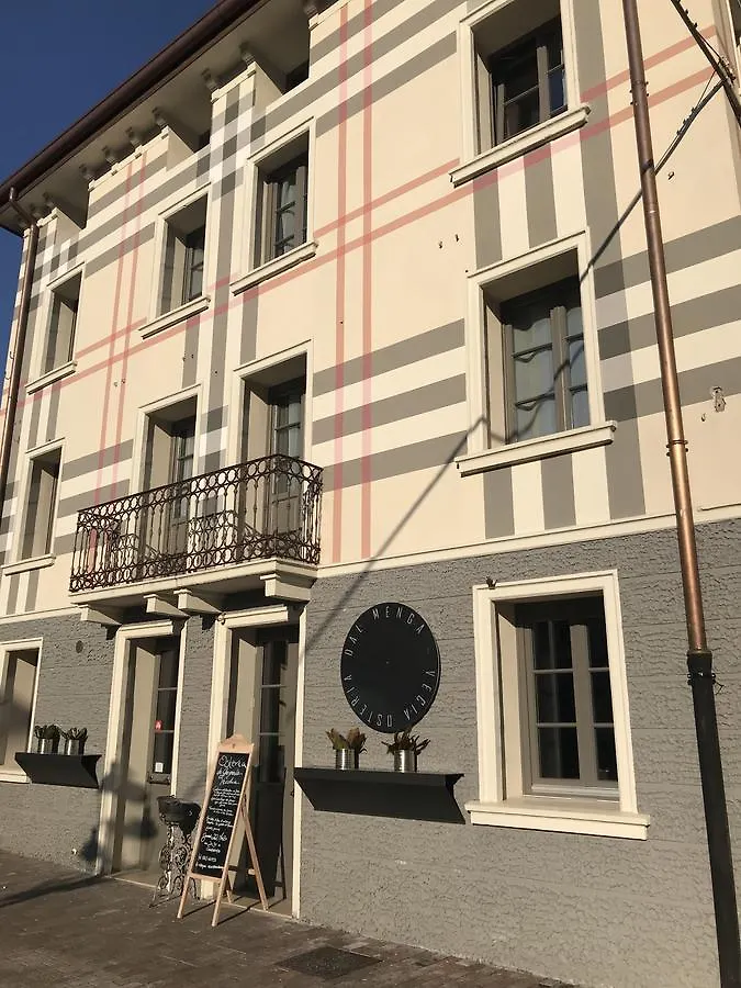 Hotel Dal Menga Torrebelvicino 3*,  Italy